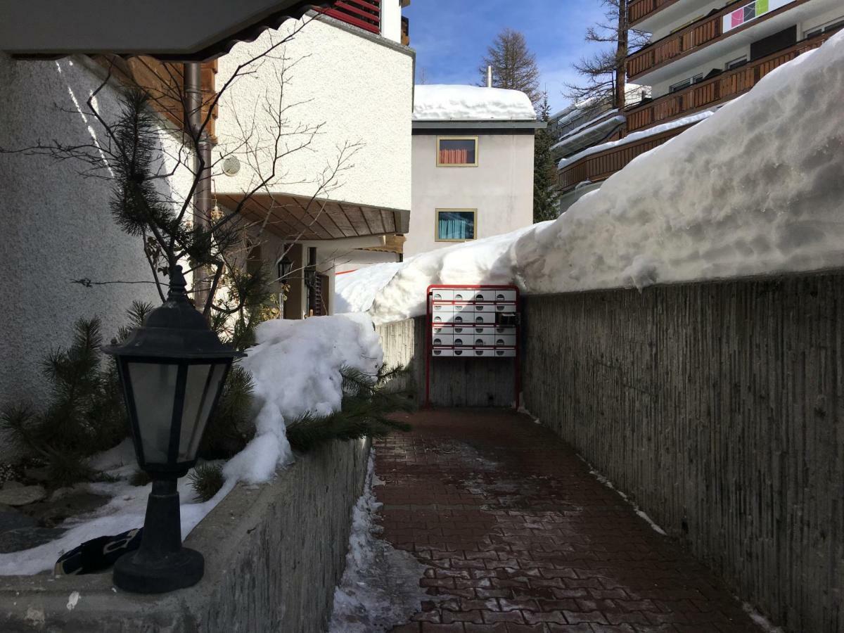 Haus Colmar Apartment Zermatt Exterior foto