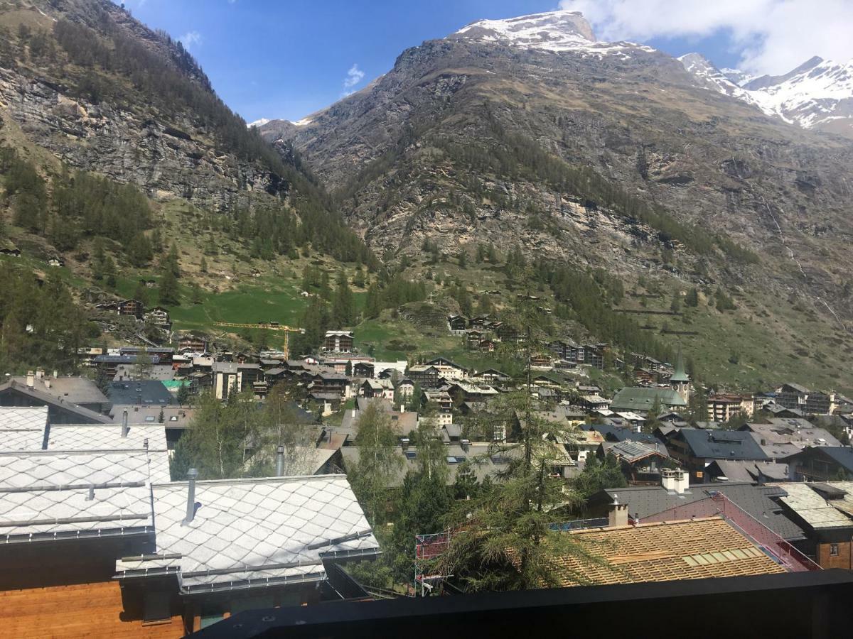 Haus Colmar Apartment Zermatt Exterior foto