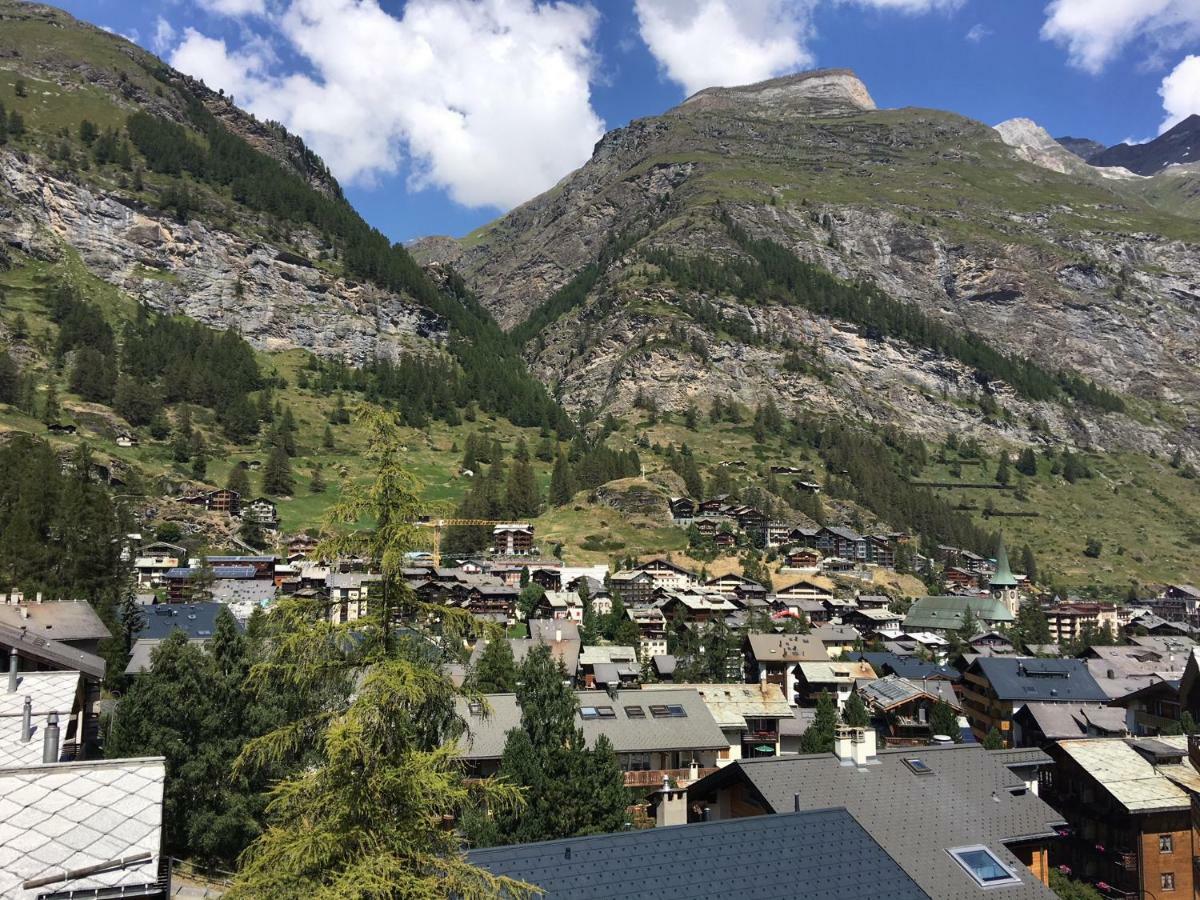 Haus Colmar Apartment Zermatt Exterior foto